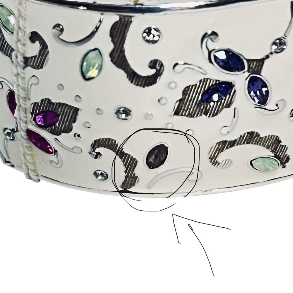 Brighton White Enamel W/ Pastel Rhinestone Flowers Hinged Bangle Bracelet (5969) - Picture 7 of 7